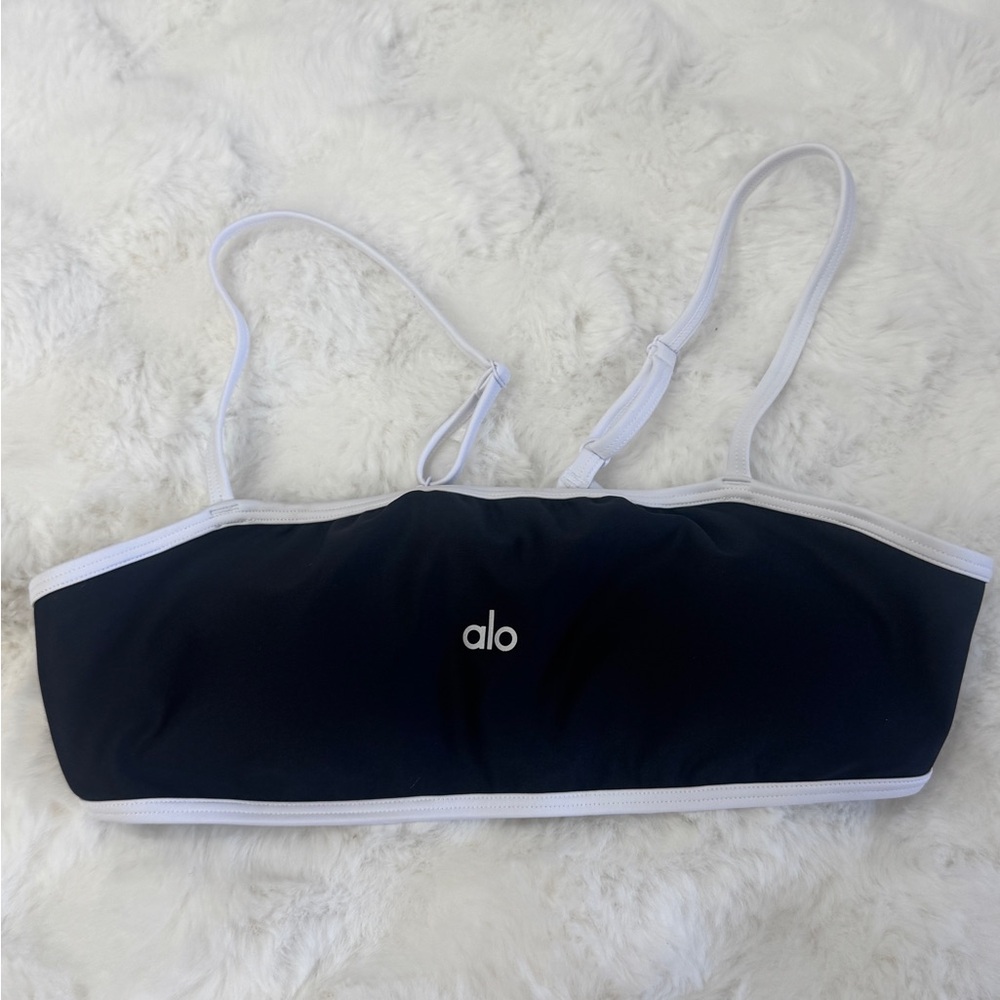 Alo yoga airlift charger bra Size M